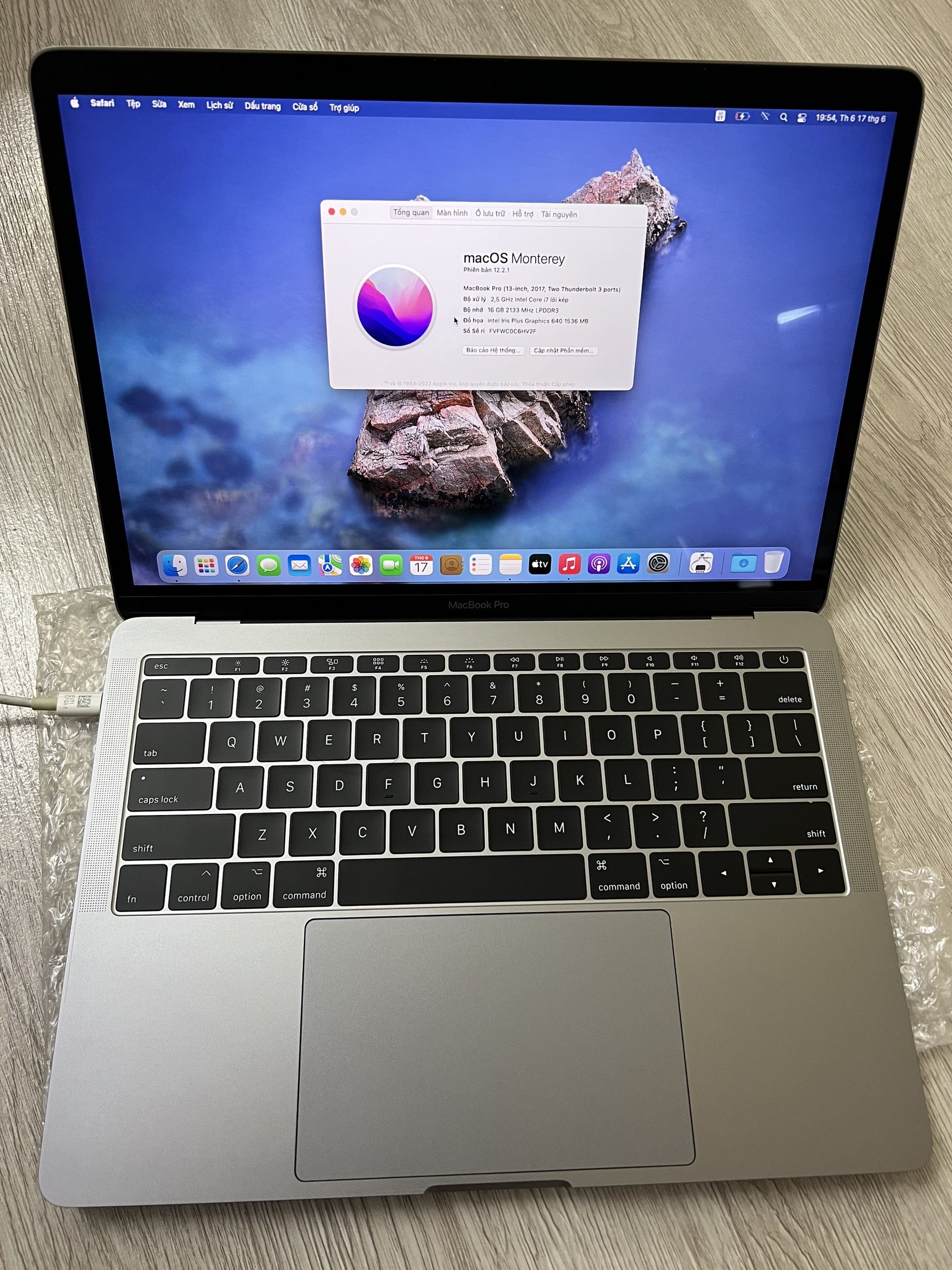 Macbook Pro 13 inch 2017 non touch i7/16gb/128gb chất lượng